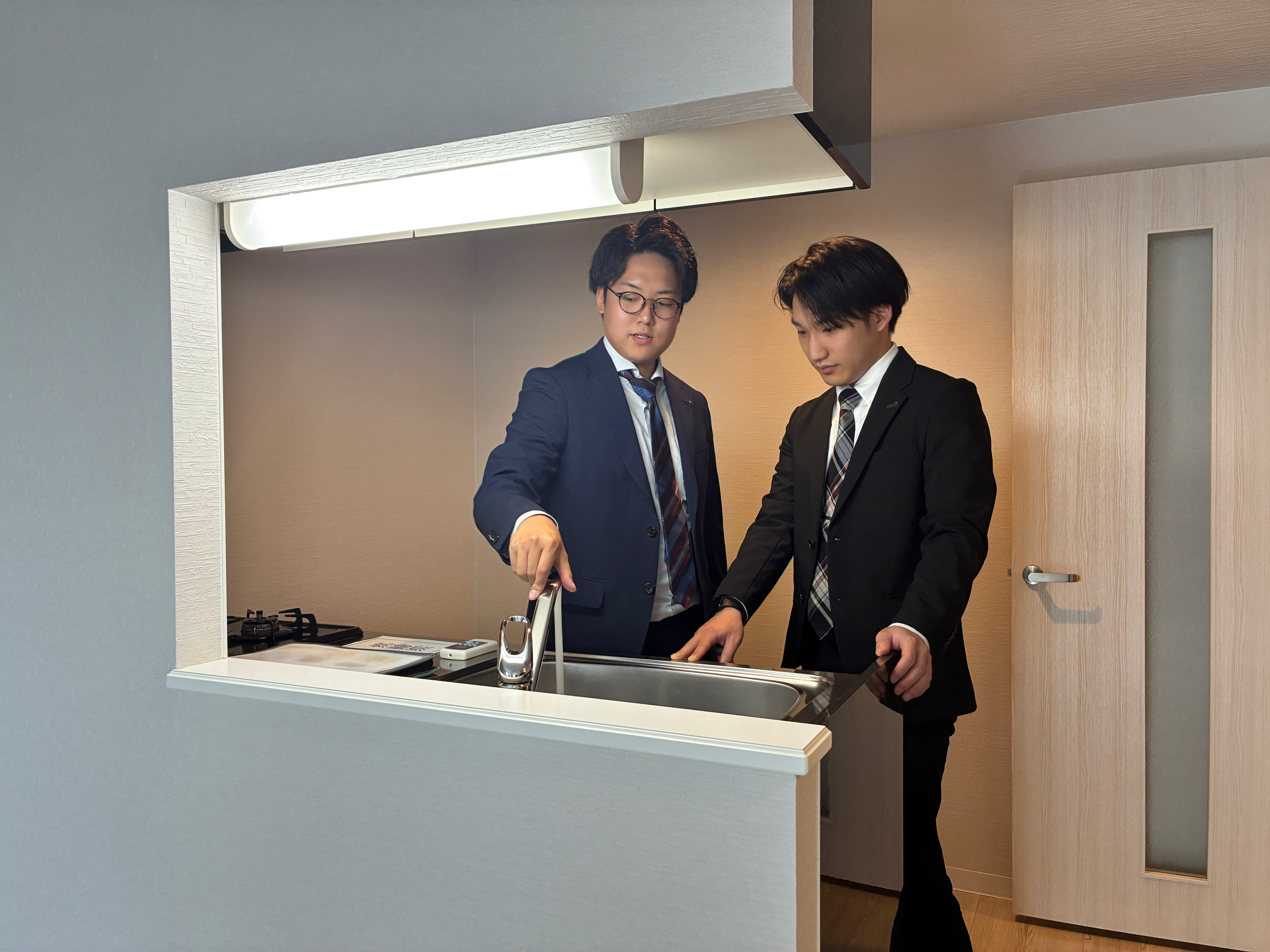 株式会社コムズ