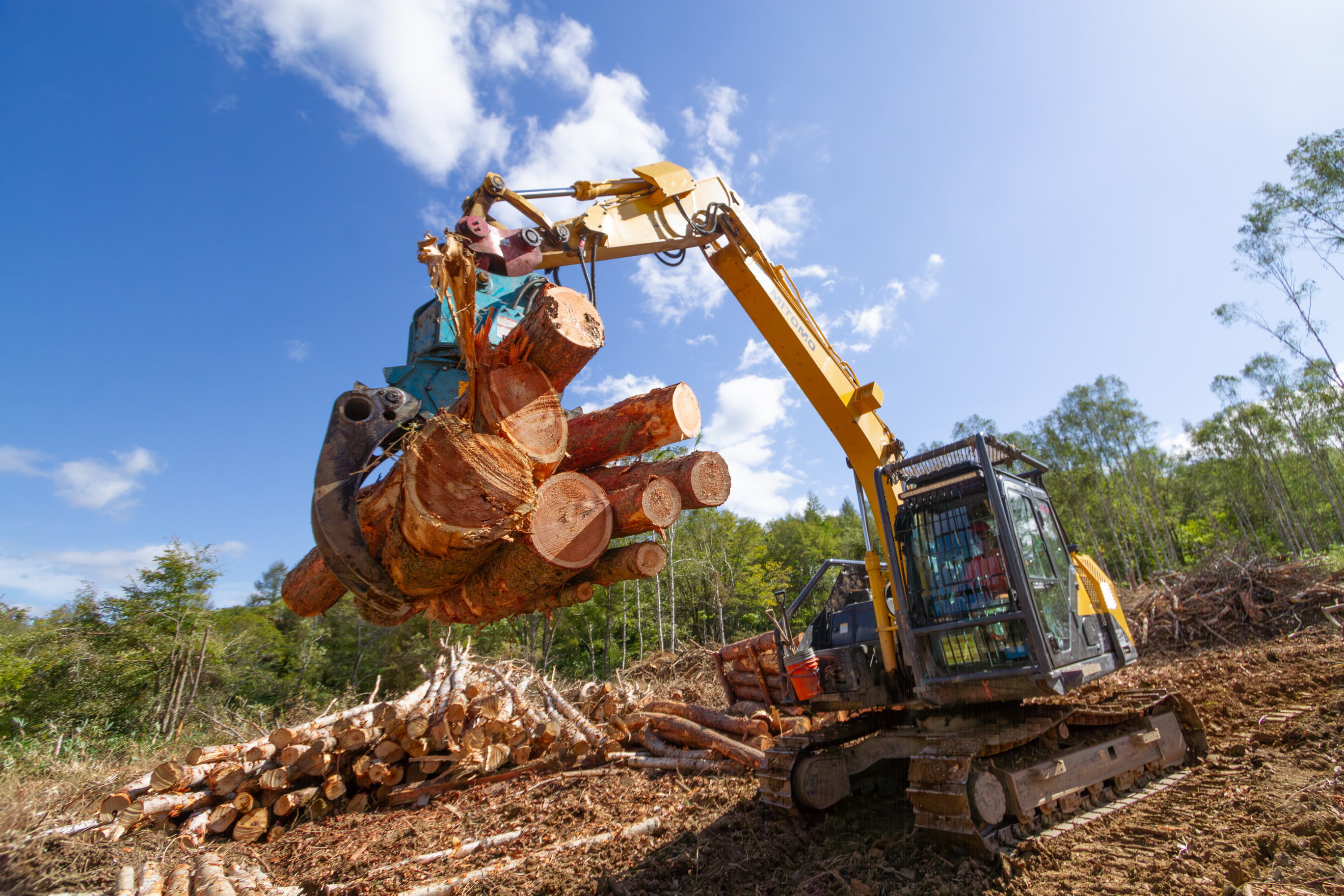 機械化も積極的に進めています。作業効率化の狙いもありますが、少しでもケガのリスクを減らすことが目的。「とにかく安全第一」これは徹底しています。