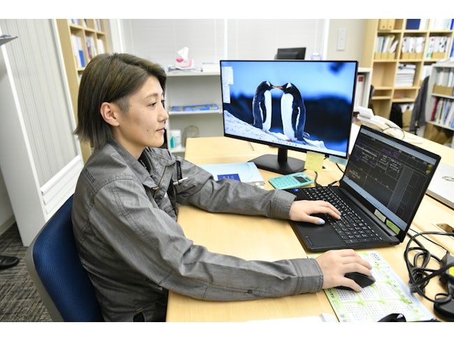 【DX推進で業務効率化を進めています】
休めるときはしっかり休むが当社の方針。長時間労働改善の為、IT機器の導入やペーパーレス化により生産性を高める働き方を実施しています!