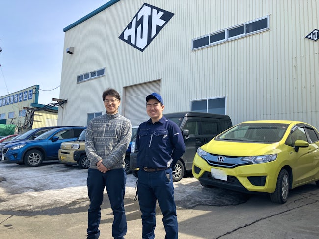 職場の雰囲気は明るくて、休憩時間にはおしゃべりも弾んでいます♪年齢差があっても仲が良いスタッフが多いです。