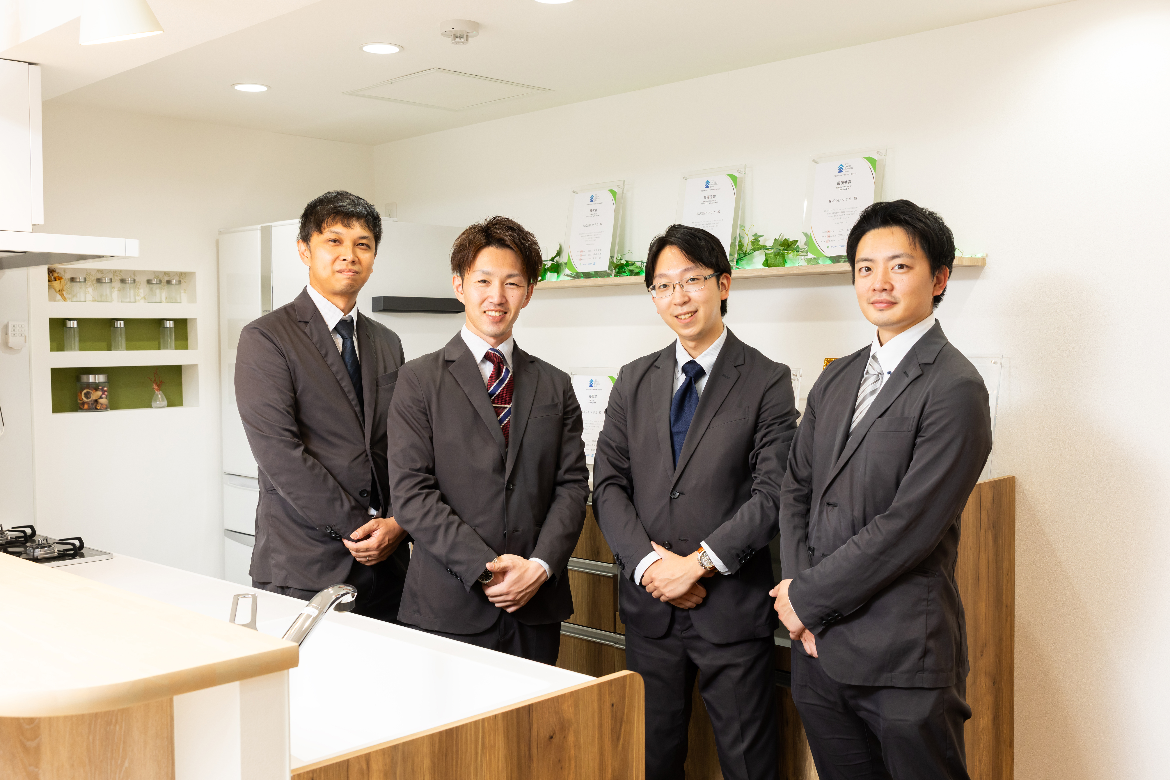札幌市内に4拠点（本社・東・南・北支店）を展開。各拠点とも最寄り駅から徒歩圏内でアクセス抜群です。車通勤もOK！通勤のしやすさも長く働き続けられるポイントの一つです。