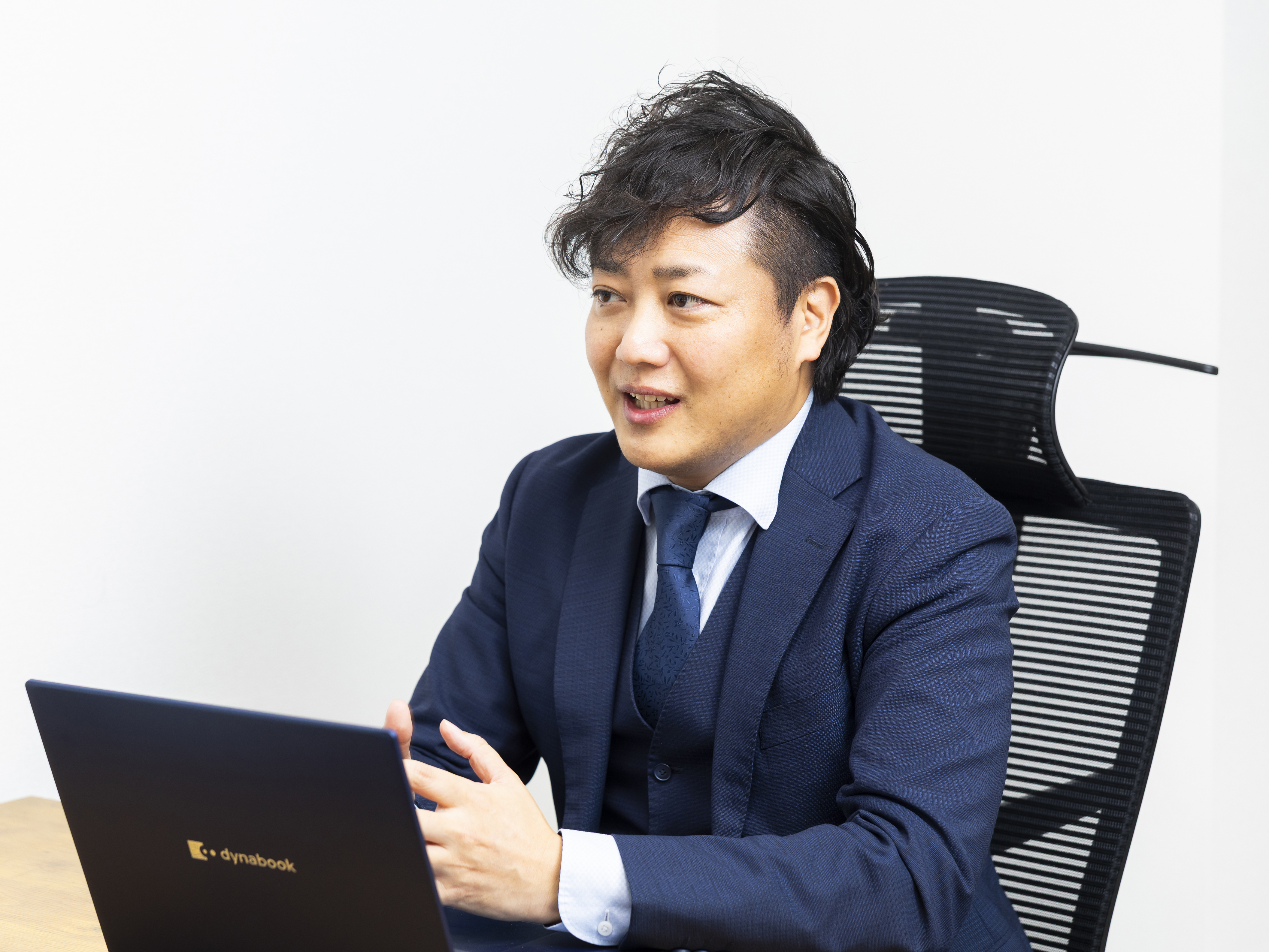 代表取締役　川﨑雅史