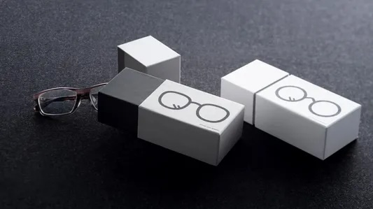 ＜製品例＞メガネケース