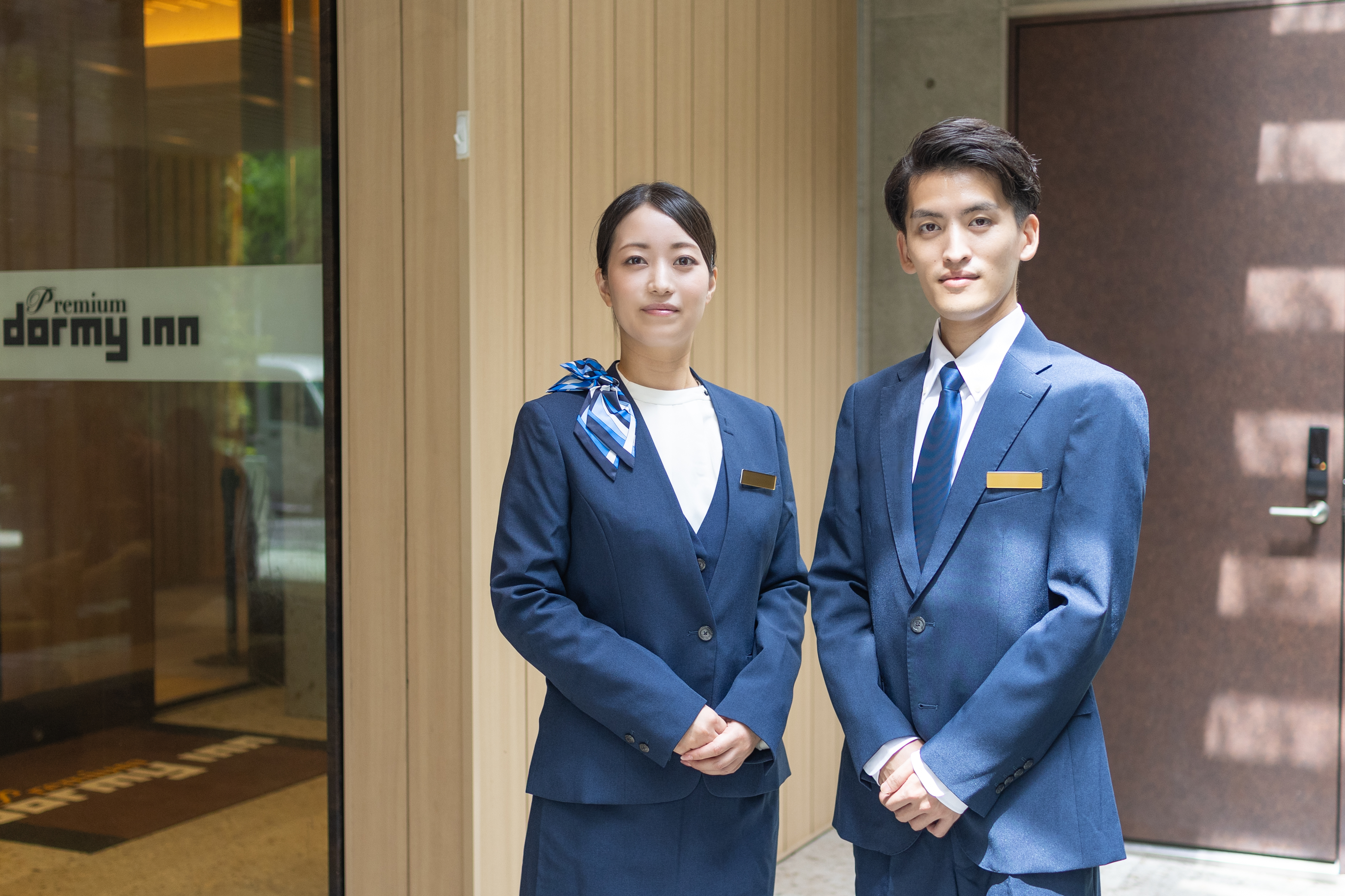 勤務形態が選択可能です。全国のホテルで経験を積みたいという方は「グローバルコース」、北海道に根ざして働きたい方は「エリアコース」がおすすめです。希望はお気軽にお知らせくださいね。