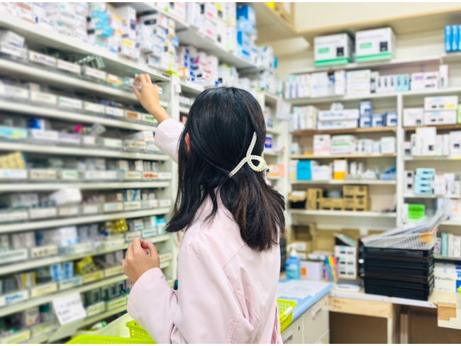 事務スタッフより/事務は未経験ですが、誰に聞いても優しく、わかる人が教えてくれるのでわからないままにならずに助かっています。子どもの事情も受け入れてくれて、病院などにも行けています。