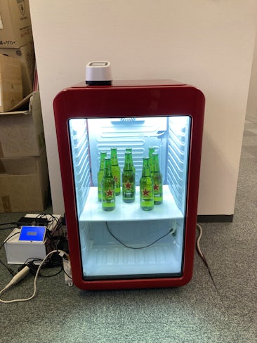 こちらはAIを導入したスマート冷蔵庫。今は札幌にいながら首都圏の大手企業のシステム開発に関われます。開発の一部を受託するのではなく、設計から構築までイチから関われるのはやりがいと達成感にも繋がります。