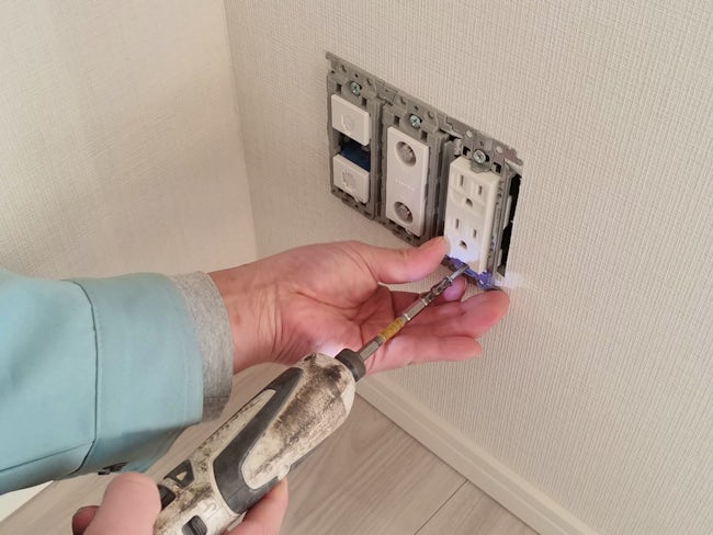 新築マンションが主な施工分野ですが、既存物件でも現代に合わせた電気設備の更新ニーズもあります。新築だけではない施工のバリエーションを持てることが、業務量の安定につながっています。