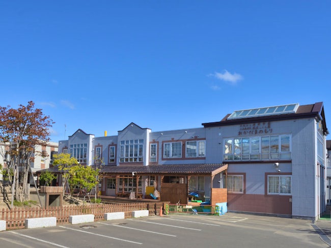 子ども達の笑顔が毎日見られるお仕事♪
お休みの部分でもとっても融通がきくのでご家庭との両立しやすいですよ!