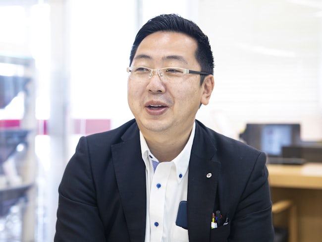 会員事業部 江別支店 店長/青山さん
研修ではご案内の基礎からきっちりと学んで頂きます。
ご案内の方法はひとそれぞれですので、現場に出てからは、あなたらしい案内方法を探していって下さいね。