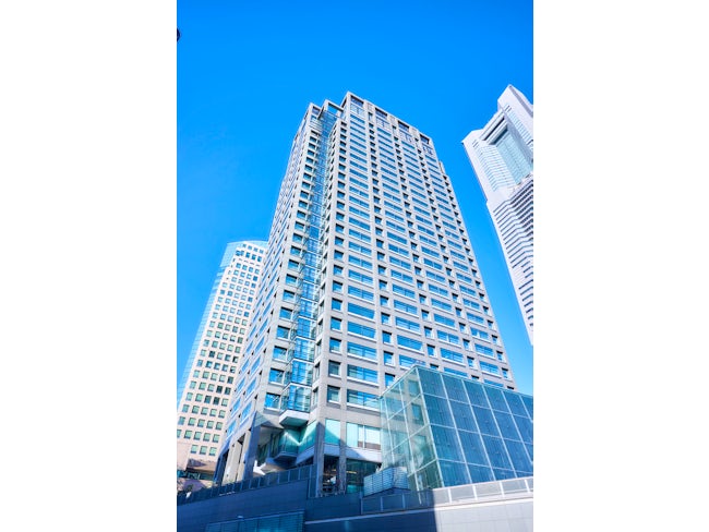 【本社は横浜のみなとみらいエリアにあります】入社後1週間程は本社での研修を予定。研修担当とも直接顔を合わせる機会を設けることで会社や業務にスムーズに馴染めます。