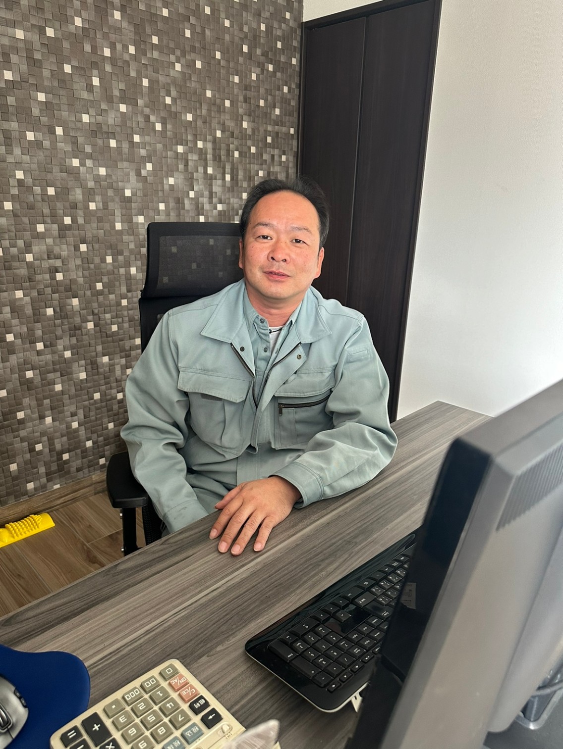 仕事の上で私が大切にしていることは、”一緒に働く仲間”との信頼関係。伸び伸びと、自分らしく働ける環境で、必ず仲間が助けてくれるという関係が築けているからこそ、安心して仕事に打ち込めるものだと考えます。