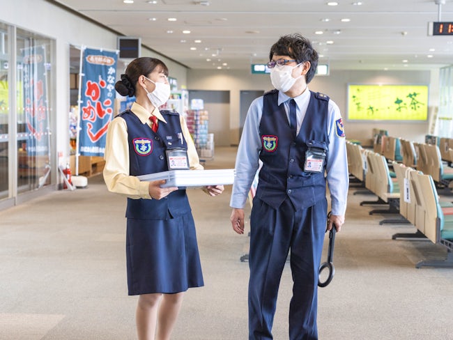 地域の空港では、地元・近郊出身の方が多く活躍しています。住み慣れた土地で働きたい方や地元に戻りたい方にはピッタリです。「生涯働ける職場」を目指して職場環境・待遇改善にも日々取り組んでいます。