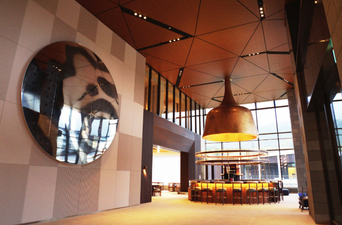 ニッコースタイルニセコ HANAZONO：装飾シート （天井・壁面・建具など）/ 施工