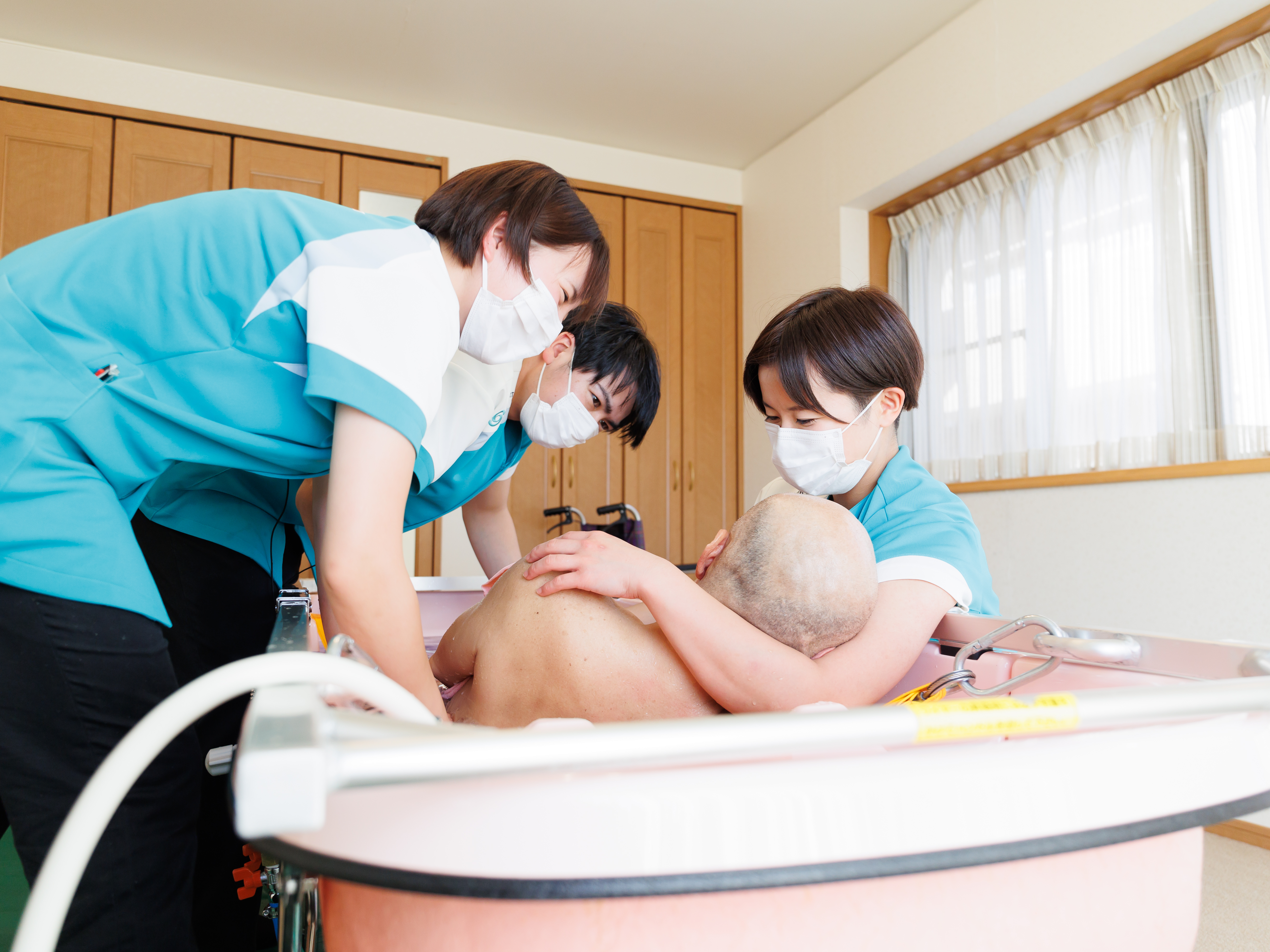 アースサポート函館