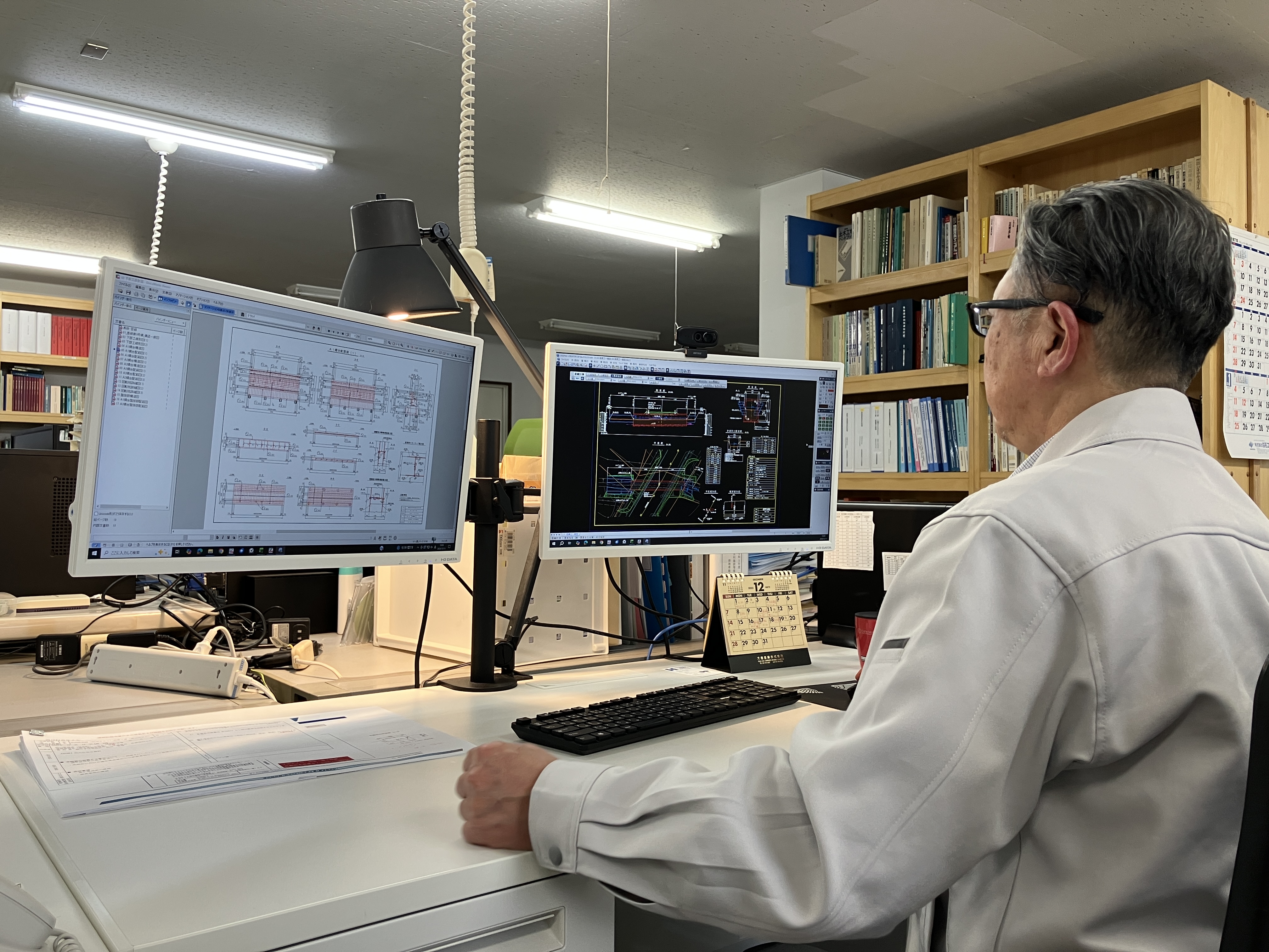 過去の事業はすべてデータ化して保存。フォーマットを応用することで、作業の効率化と見やすい製図を実現しています。