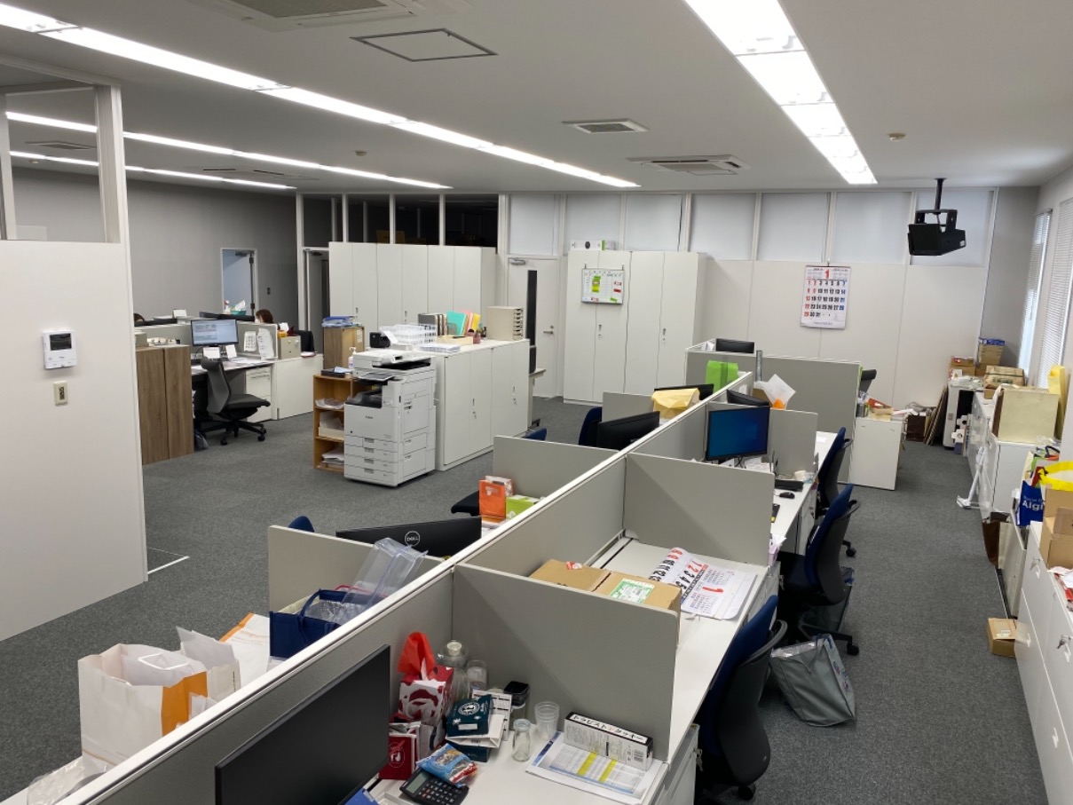 自分が携わった商品が店頭に並んだ時は、喜びもひとしお。自分たちにできることを模索しつつ、顧客のためにさまざまな提案ができるところが仕事の醍醐味です。