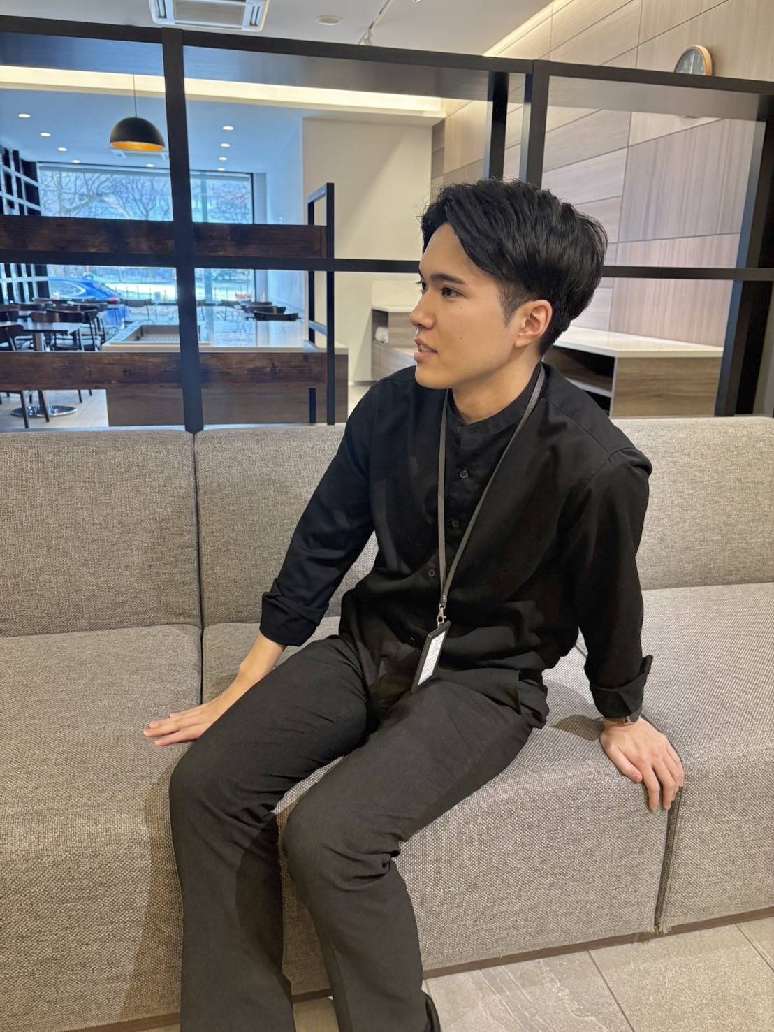 【アシスタントマネジャー Oより】この会社でどう働くかだけでなく、あなたの人生の中でどんな時間になるかを大切にします。無理なく続けられ、振り返った時に前進したと実感できる時間を一緒に創っていきましょう。