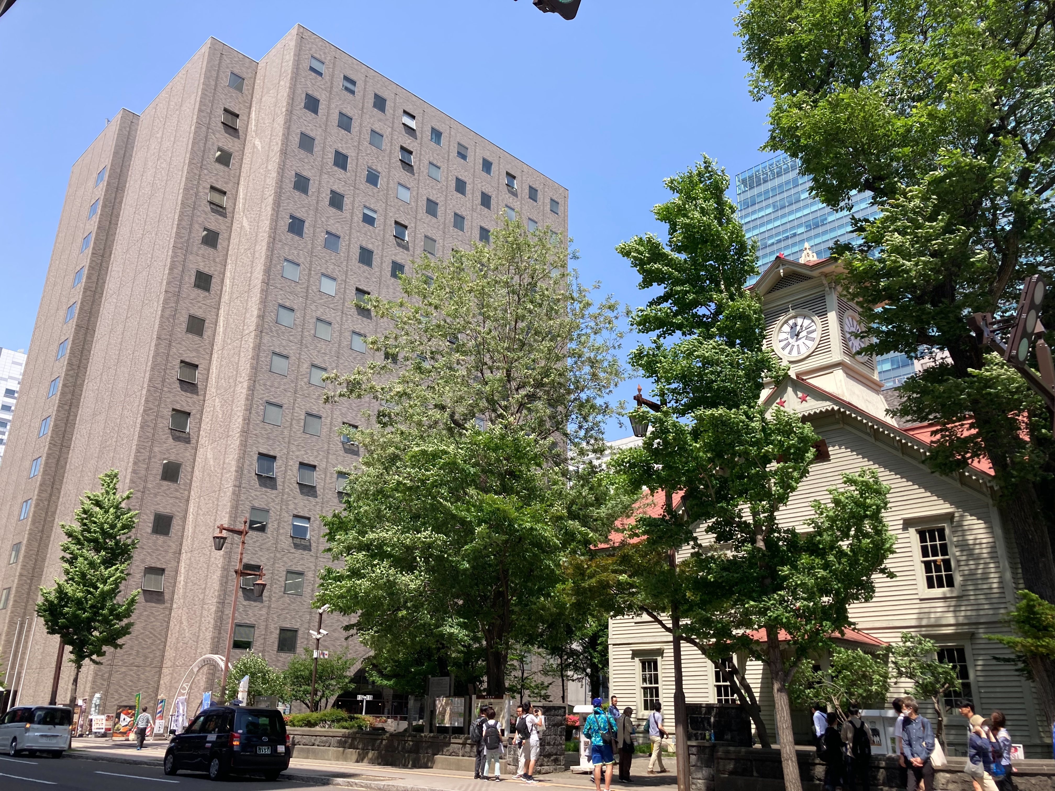 ★開業前の勤務★早期入社が可能な方は開業まで近郊の管理施設にて勤務し、当社の管理基準や運営フローなどを確認していただきます。
開業後はホテル設備管理スタッフとして設備管理業務全般をお任せいたします。