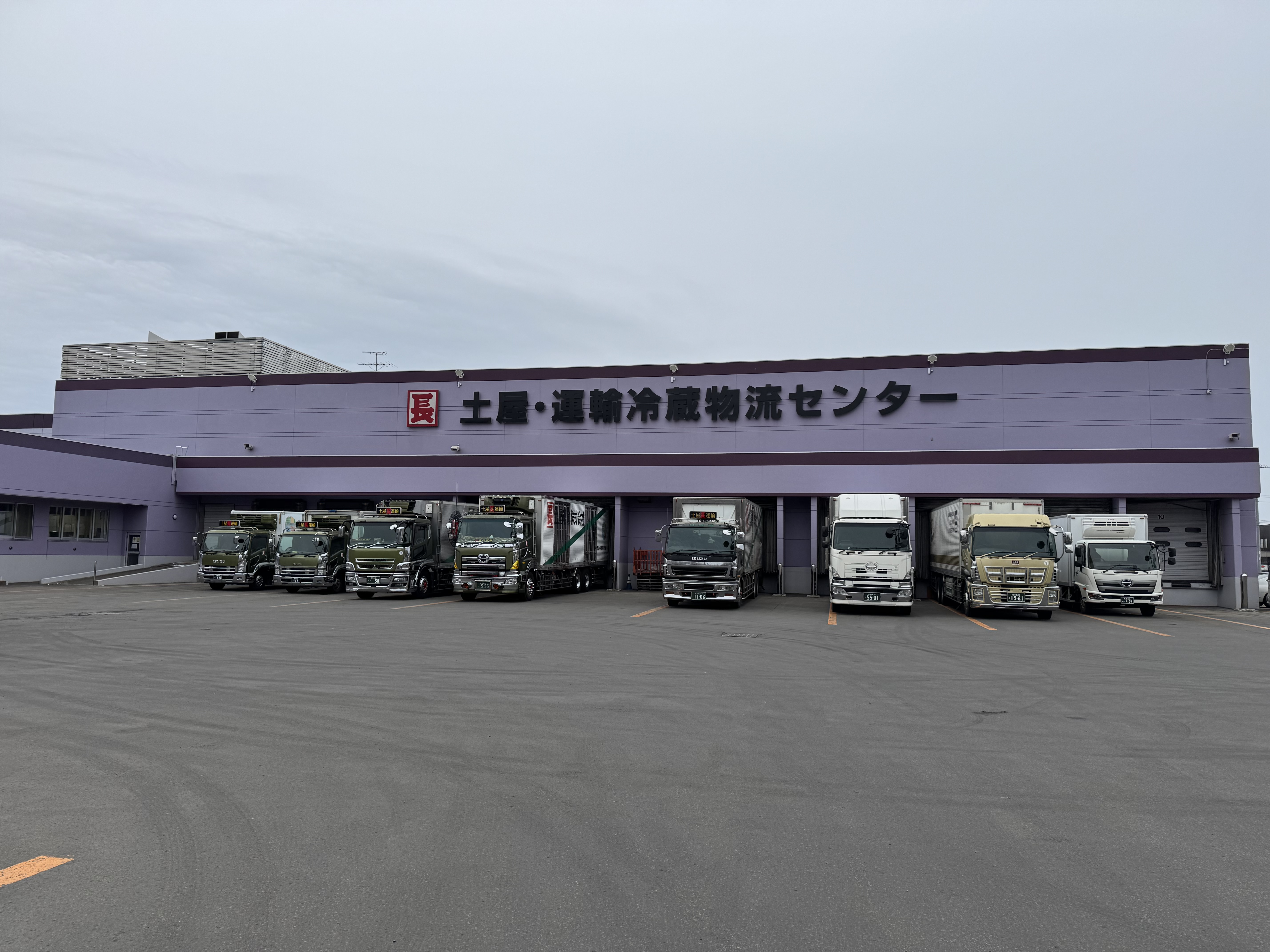 いずれの勤務地も車通勤OKです。