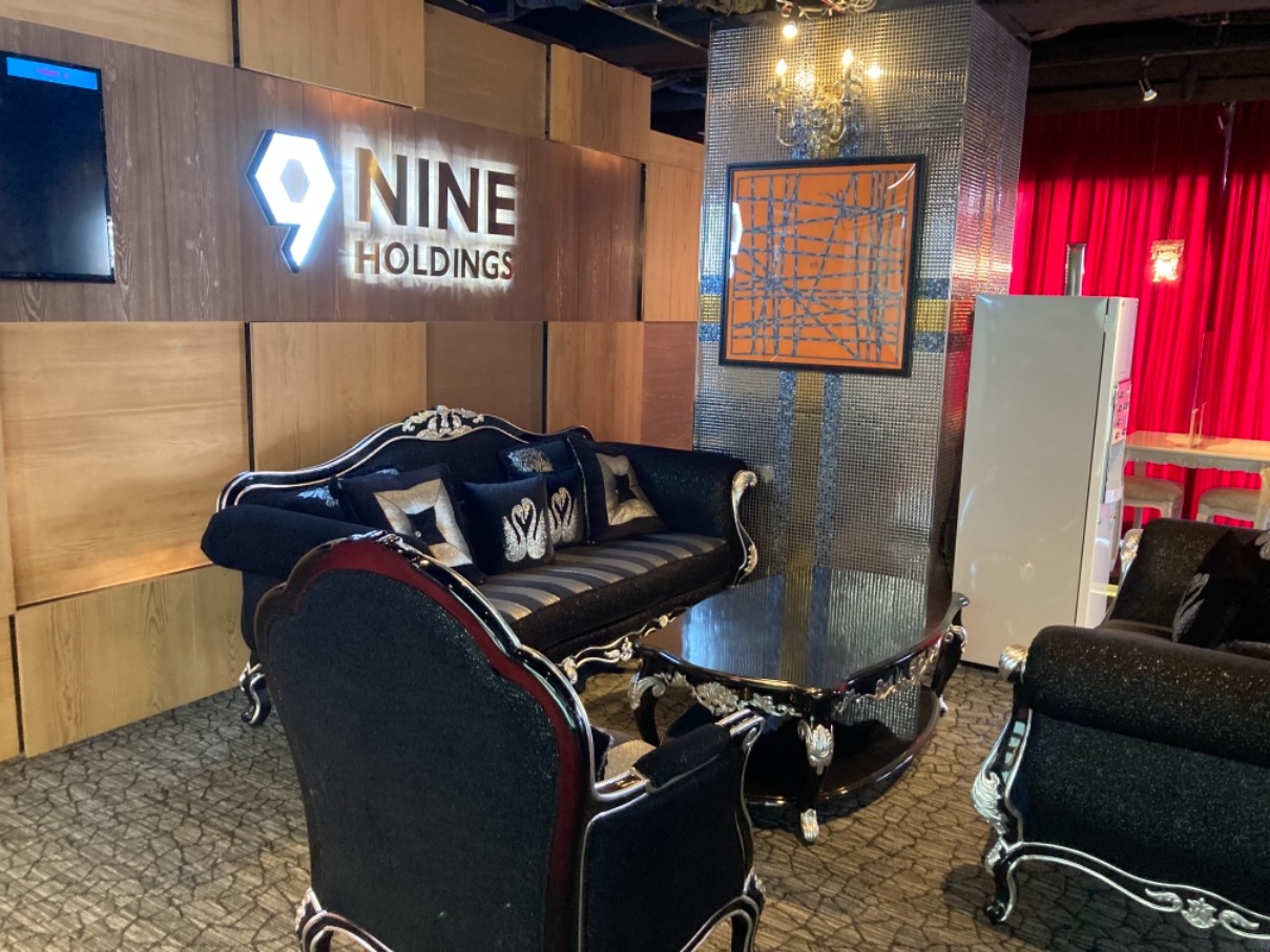 ｢今日はこんな事があって〜｣や｢こういう提案ってどうですかね〜｣など､社内のコミュニケーション･情報共有も大切にしています。