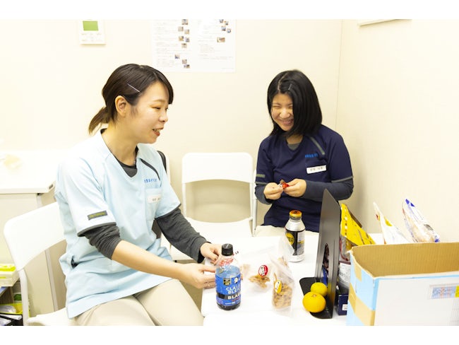 ご入居者の見えないところでご飯を食べたり事務作業をしたり、ちょっと休憩をするスペースもあります。