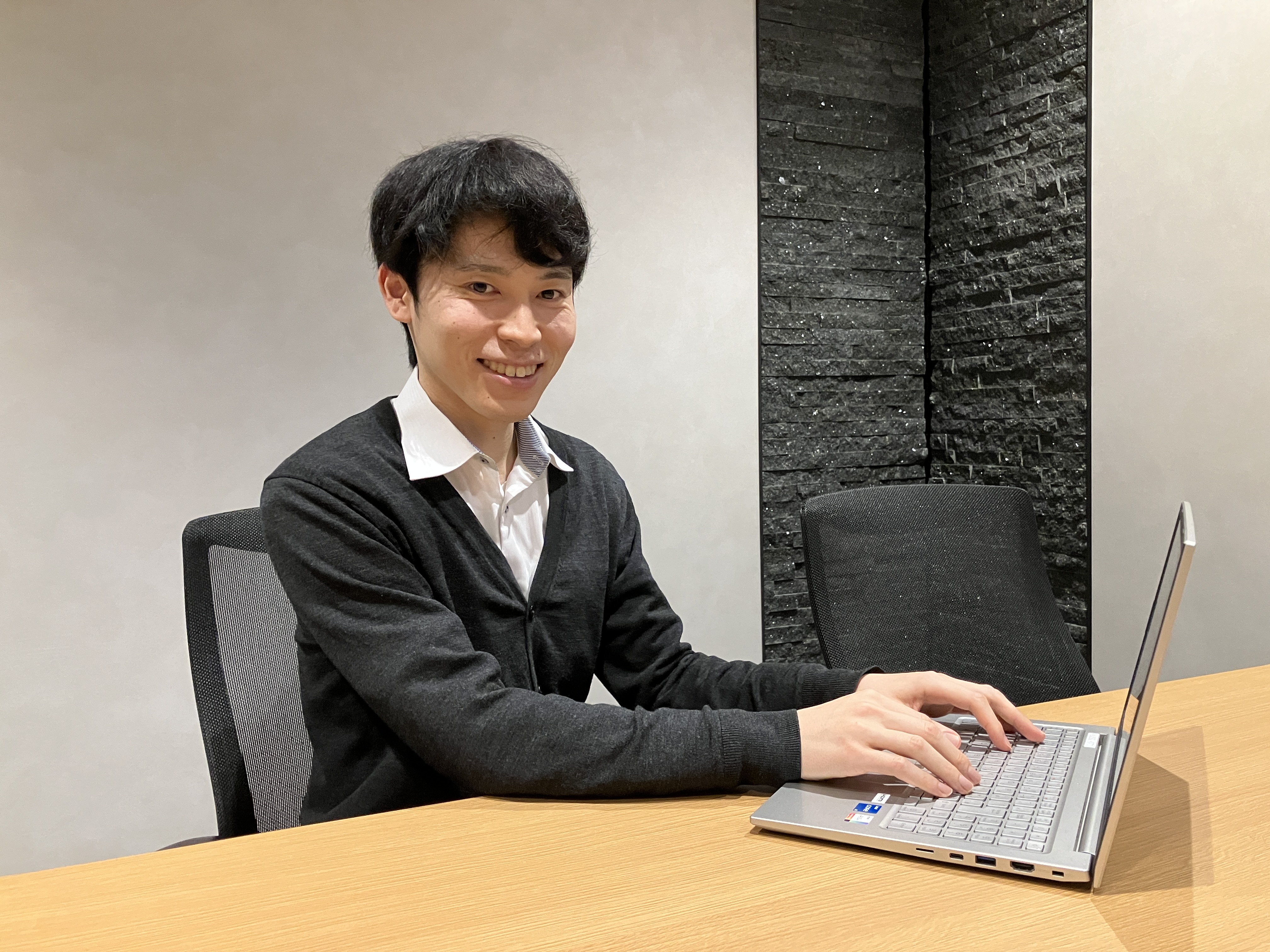 札幌オフィス　入社1年目　M