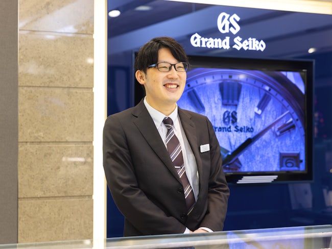 GRACIS札幌駅前店 時計販売スタッフ/山本 準基
2024年7月入社