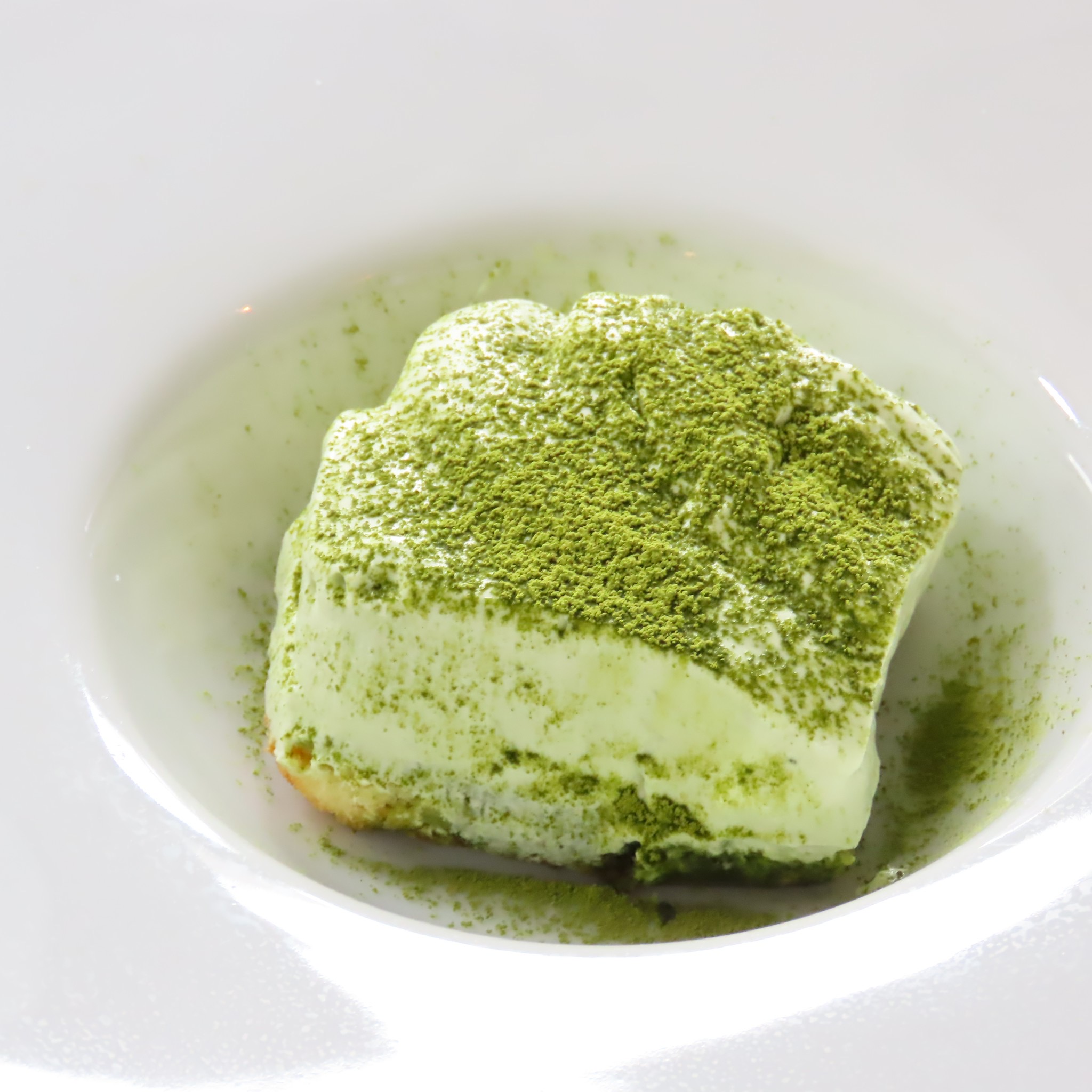 企業や団体のパーティー、結婚挙式、2次会、外国人ツアー観光客の食事など様々なシーンでご利用いただいています。