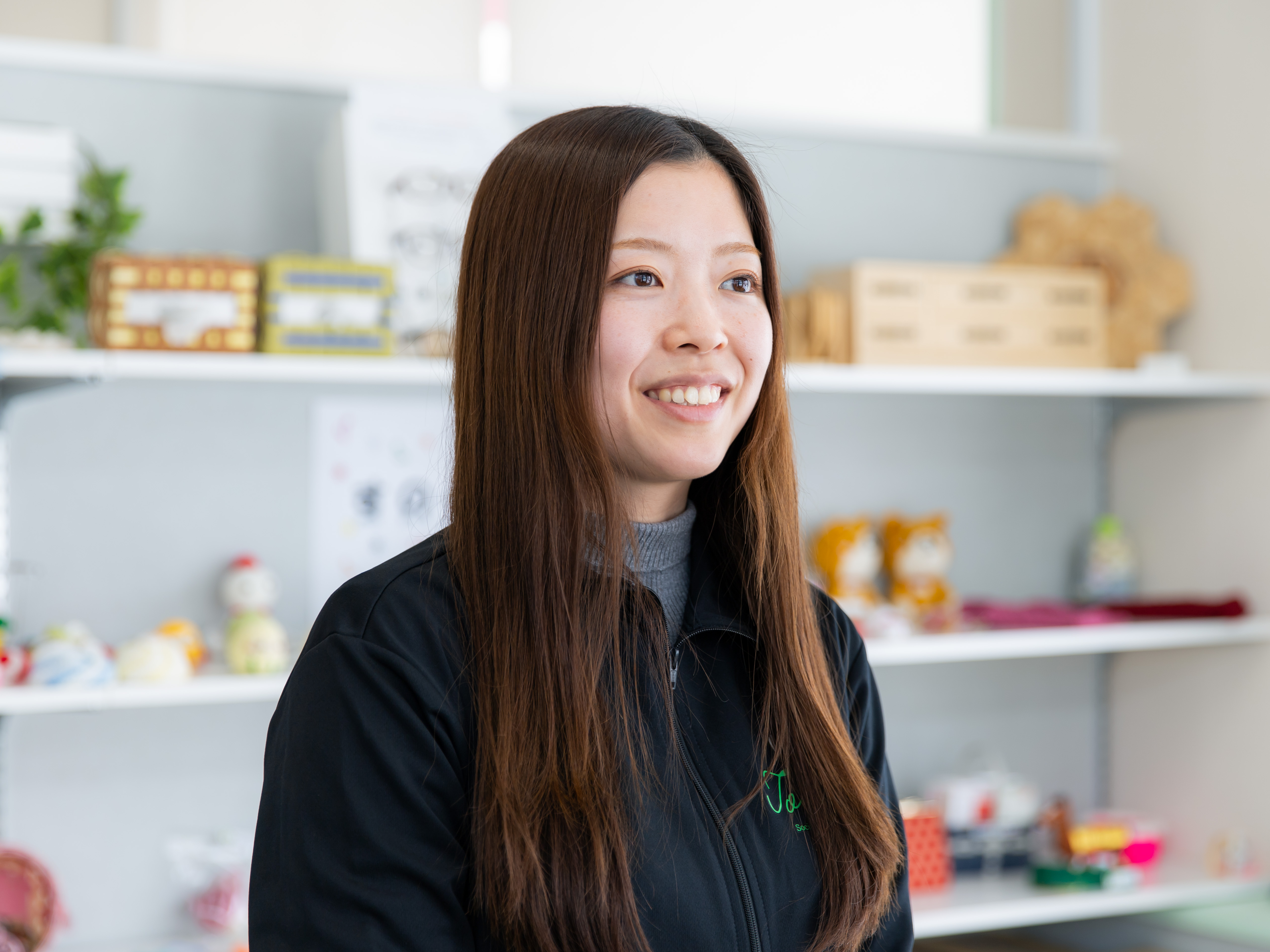 グループホーム事務スタッフ　鈴木はる香　30歳