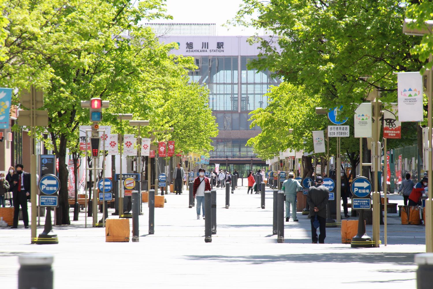 「自分ごととして、積極的に参加しよう！」「同じ想いのメンバーたちとつながろう！」「今に、＋αの価値をみんなでつくりだそう！」を基本にみんなで力をあわせて活動しています。