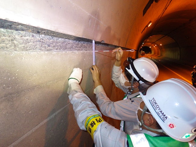 【年1回の評価制度で取組や頑張りをしっかり評価!】昇給制度はもちろん、日々の会社での取組や頑張りを評価してくれる場が年1回あります。その評価が給与や賞与へ反映されるという制度も整っています。