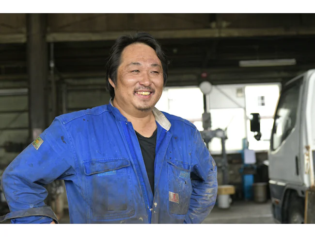 整備士 長谷川秀幸(勤務歴 28年)