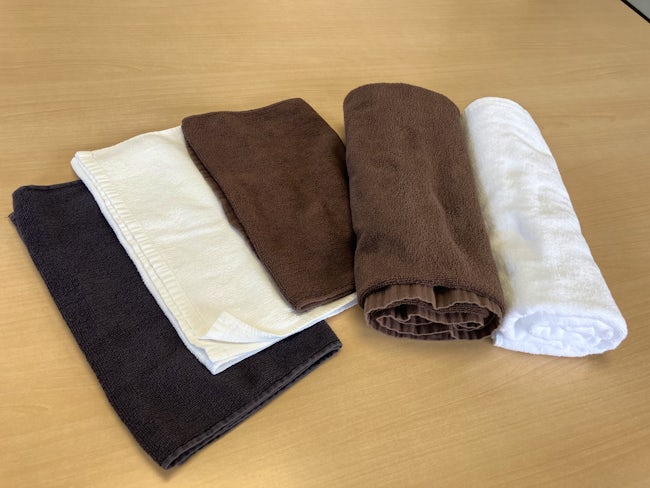 商品のタオルです。レンタルタオルを通して、働き方改革、作業負担の軽減といった「プロデュース」を行います。