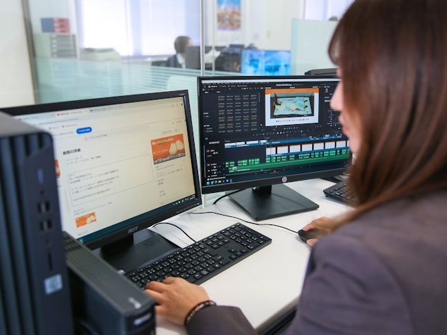 資格や経験も必要ありません。ただ、PC操作がメインになるので、文字入力やデータ管理などの操作に慣れているとスムーズです。「事務」や「医療・介護業界」で働いている方にもピッタリだと思います!