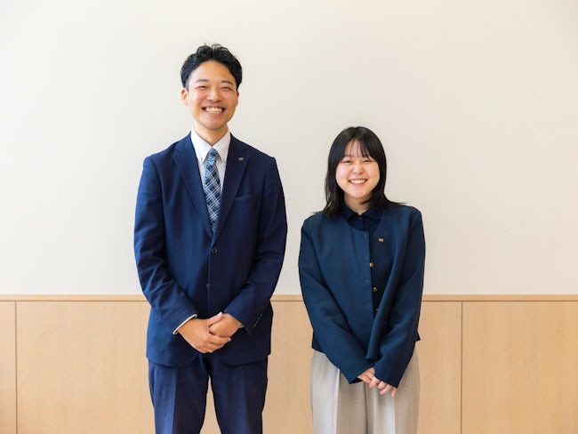 「子育て中だから」とキャリアを諦めない。変形労働時間制とシフト勤務で「今日は16時に退勤」も可能。年間休日120日以上(有給休暇5日以上含む)。有休や振休は「取らないと怒られる」ほど労務管理も万全です。