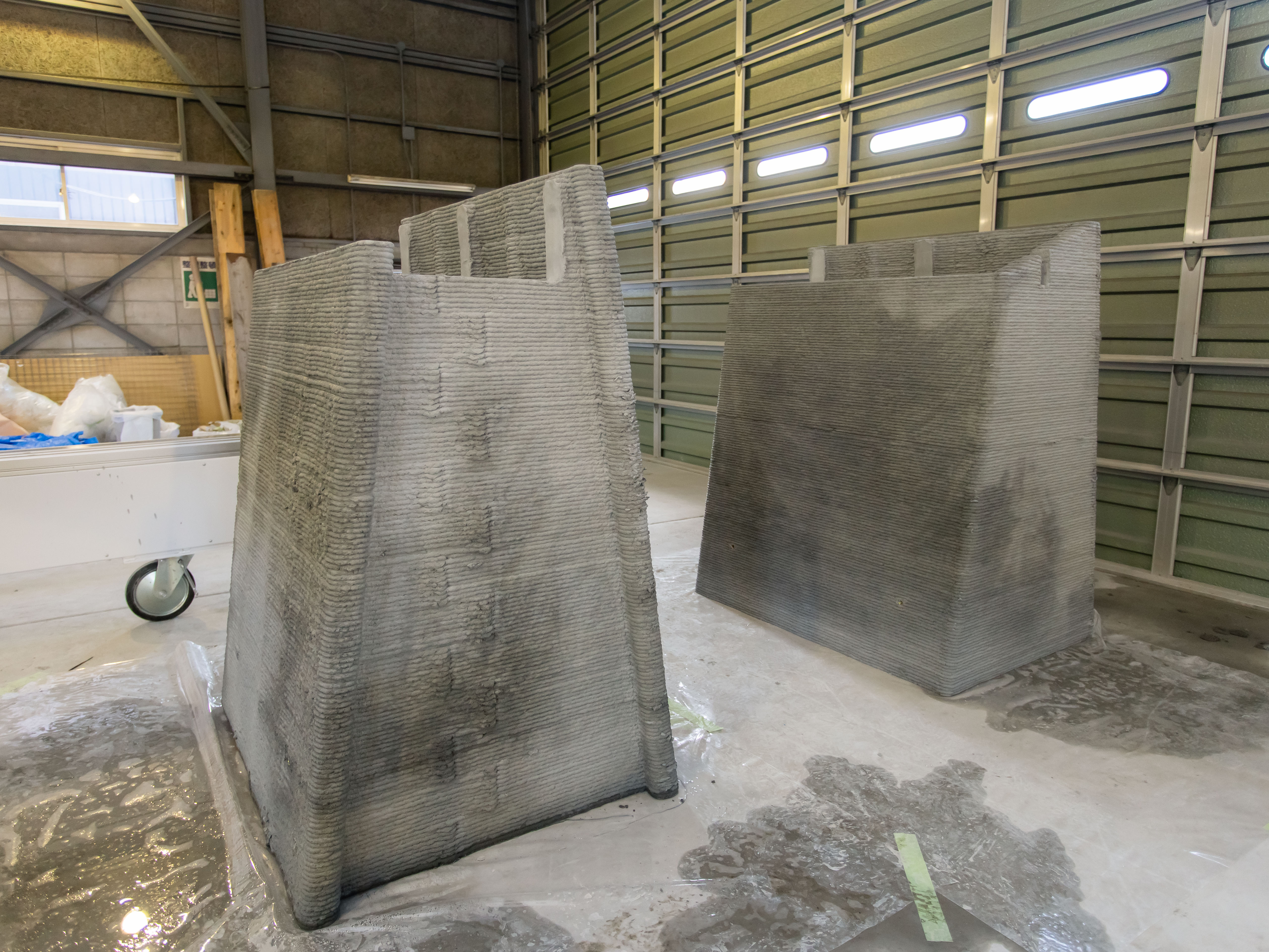 【3Dプリンター製造部】
製造部では3Dプリンタの柔軟な造形力とあなたの自由な発想で新しい領域への展開にもチャレンジできます。
革新的なテクノロジーによる業務効率化と生産性向上を図ります。