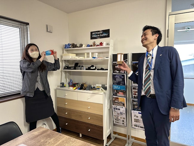 遊び心とユニークな発想で形にしてくた様々な製品。昨日考えたものが明日には商品となりウレるンですよ!
TRYしてなんぼです。