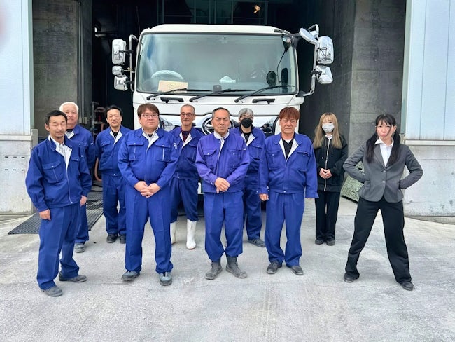 長期休暇も有り!
GWは暦どおりの休日、お盆は3日間、年末年始は5〜7日間…など、しっかり休めます!
2025年からは、土曜日も休みになり、週休2日制移行しました!
更に働きやすい職場つくりをしていきます!