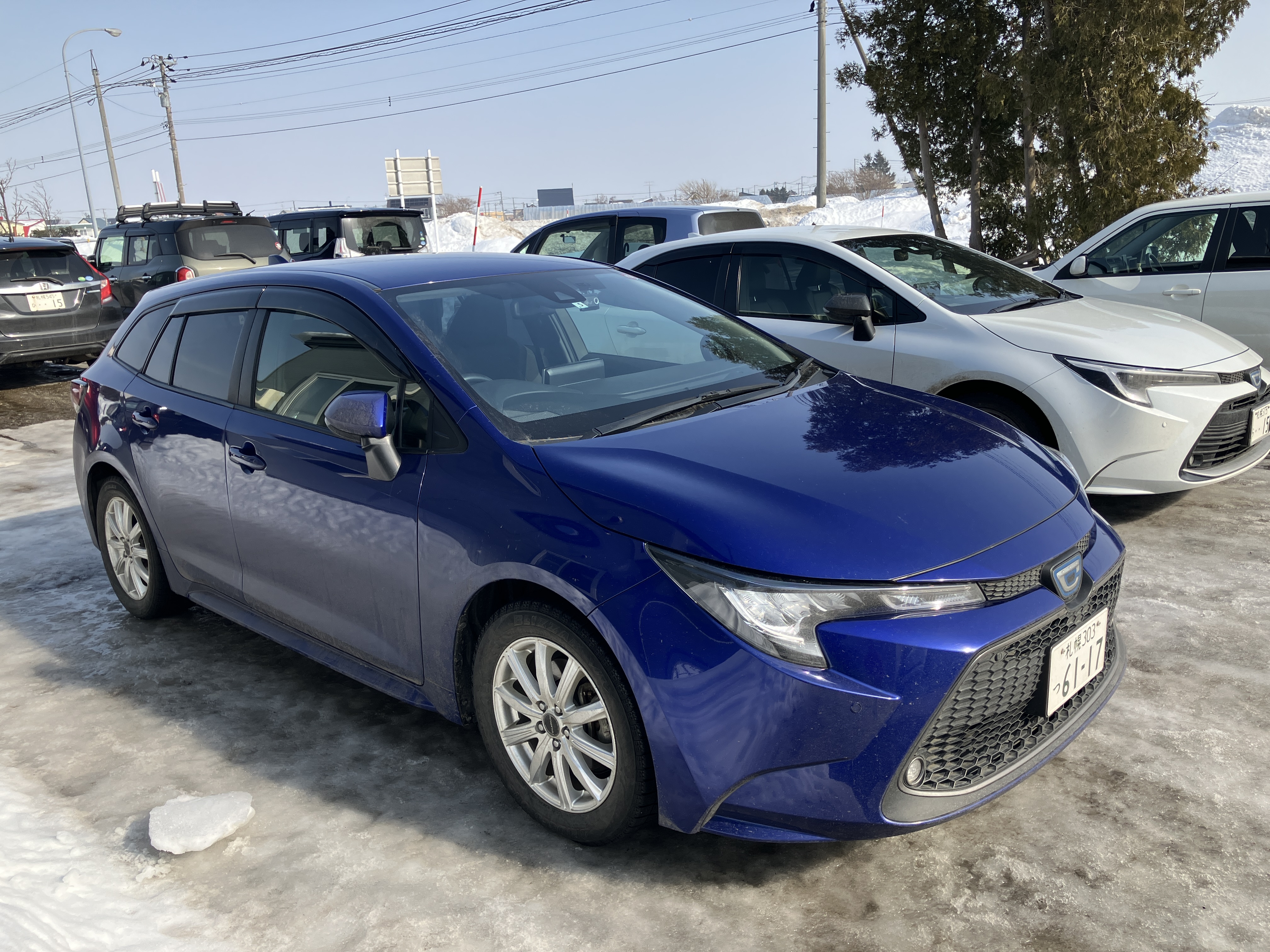 営業スタッフが利用している社用車