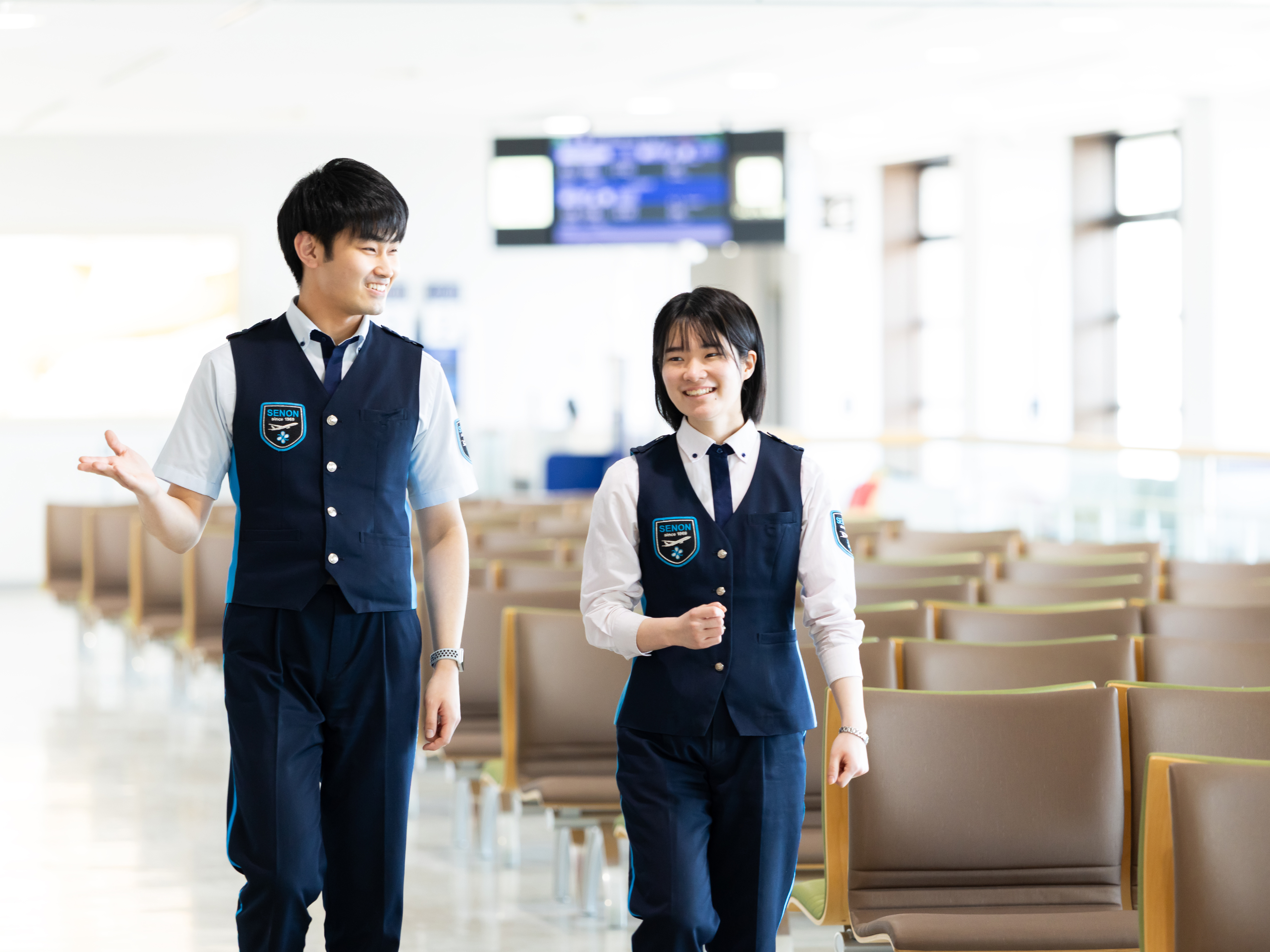 セノンでは段階的に業務をお教えしています。一気に詰め込んで頭の中がパンクする…なんてことはありませんのでご安心下さい。
じっくりゆっくり成長してきましょう！
