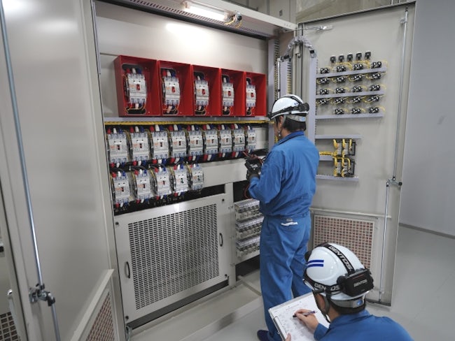 業界の基礎知識から工場内の各設備の機能や運転方法に至るまで、順を追って丁寧に教えていきますのでご安心ください。