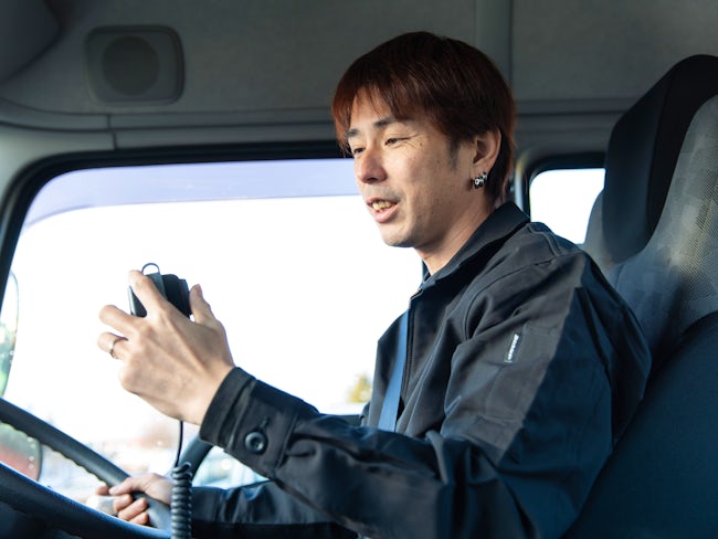 【高田グループの自慢】
「仕事が楽しい」「チームで助け合っている」と皆が口をそろえるのは社風の良さ!興味のある方はゼロからでもOK。安定性と人の優しさと働きやすさがある高田グループでお待ちしています。