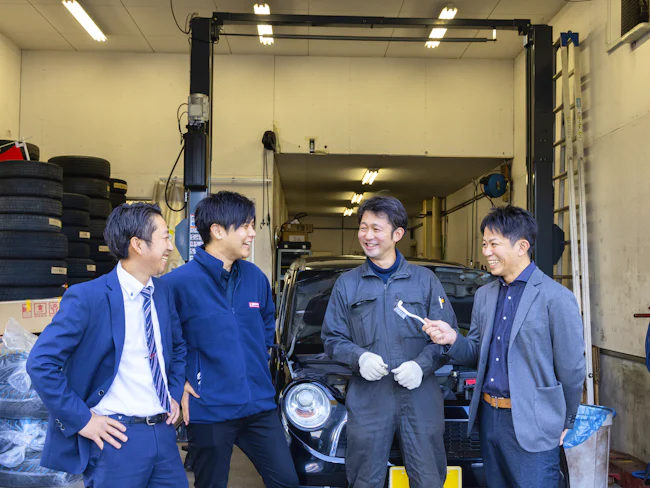 札幌から店長と営業の2名が立ち上げメンバーとして異動予定です。今回募集・採用する現地メンバーと共により良いお店を作っていけたらと思っています。