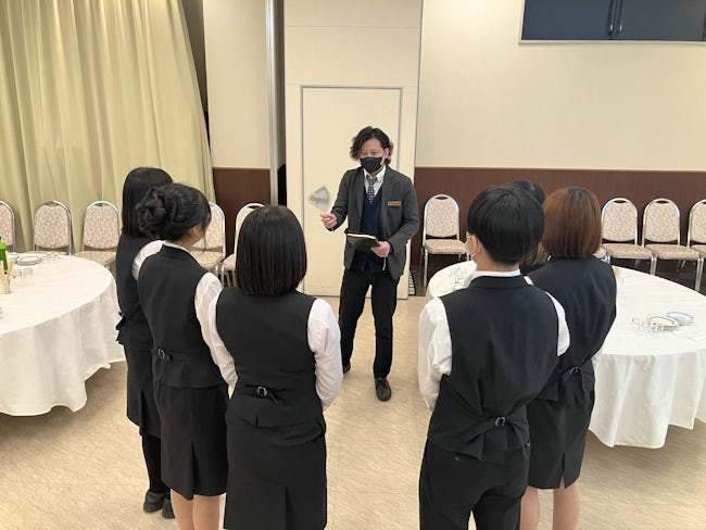 昔は法要や宴会が土日運営で、休みが取りづらかったですが、今は社内体制を見直し、月7〜9日は休みを取ってもらうようにシフト調整をしています。また、毎週ではないですができるだけ2連休になるよう調整しています!