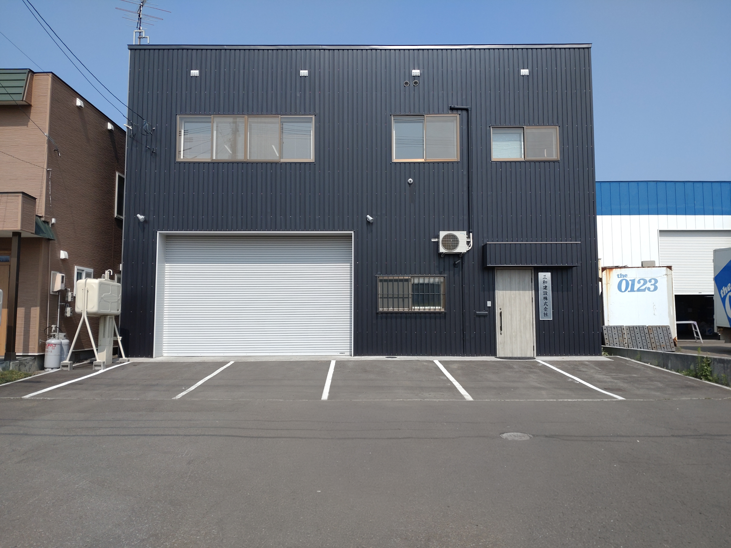 当社は北ガスフレアスト(株)、伊藤忠エネクスホームライフ(株)などとお取引をさせていただいているため、年中安定したお仕事があります。