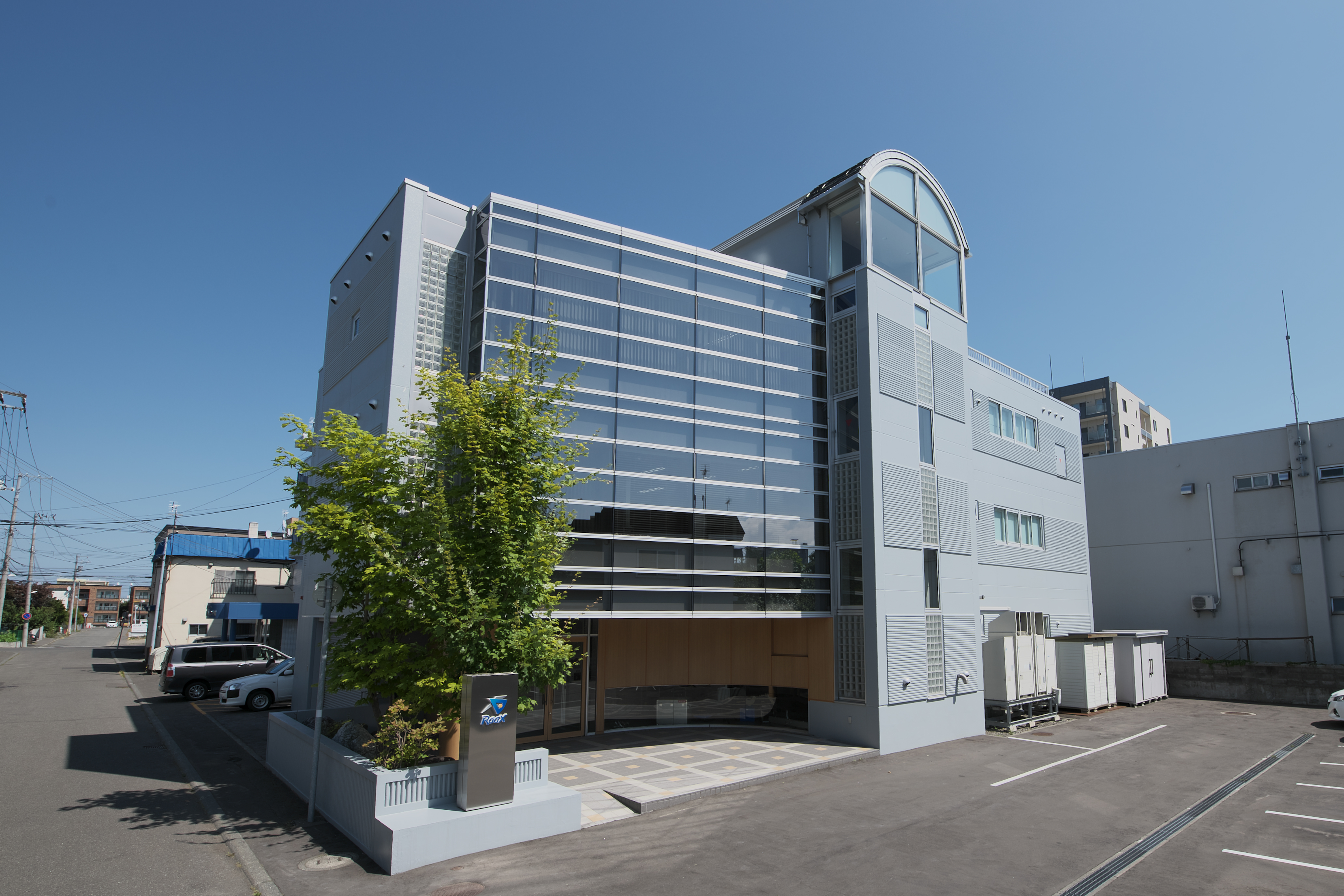 株式会社レアックス