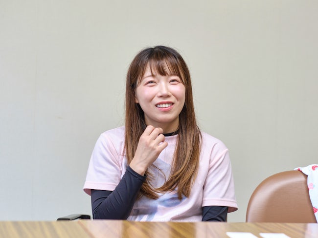 幌延町のトナカイ観光牧場の飼育に関わる地域おこし協力隊/成田詩織さん(2024年着任)前職はコールセンター