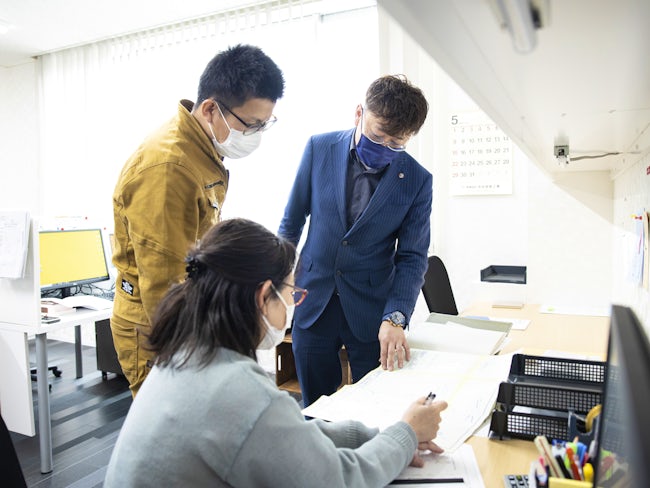 具体的な設計、積算、見積なども日常的に社長と情報共有して業務を進められます。