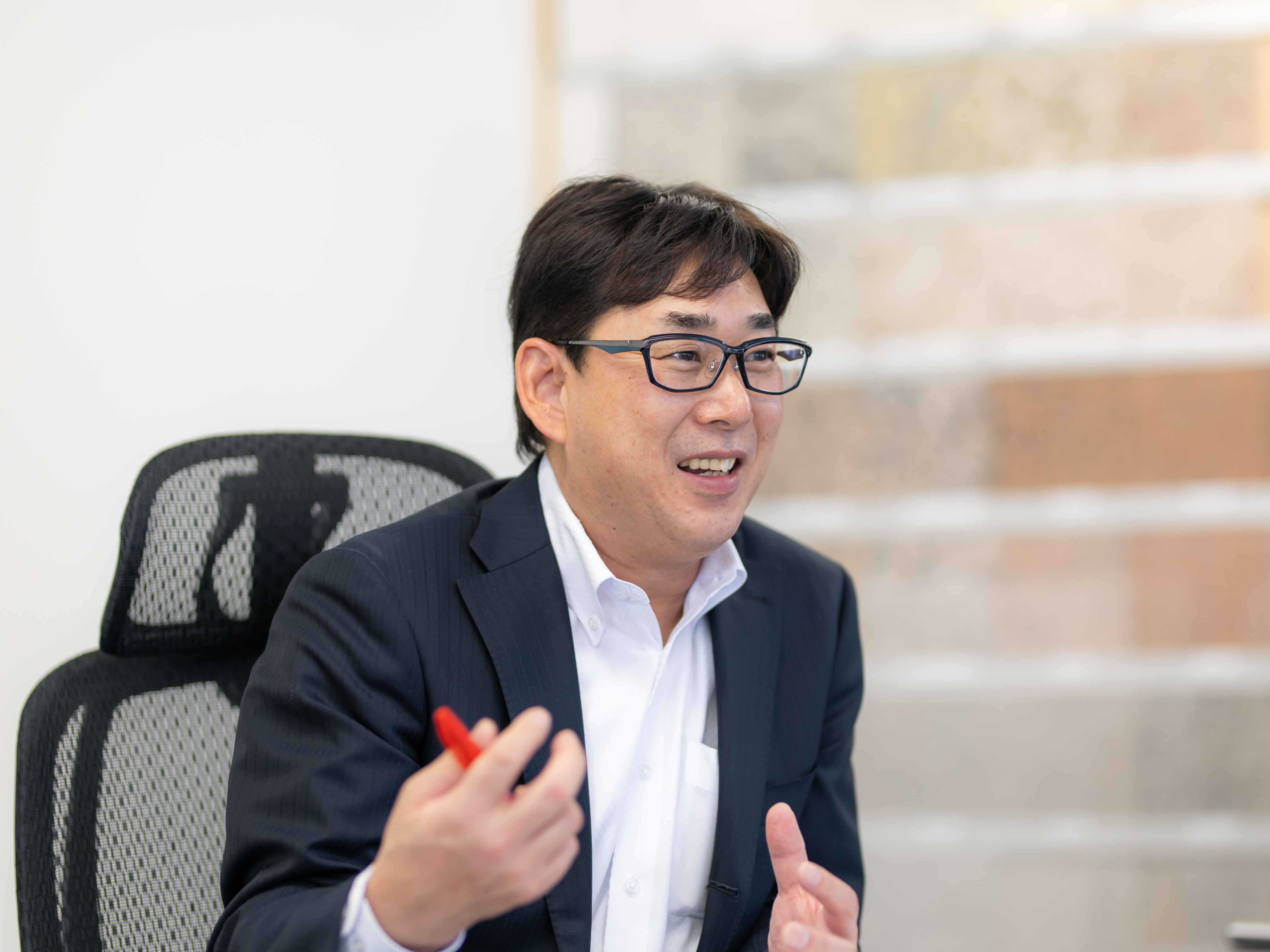 採用担当　田村徳之