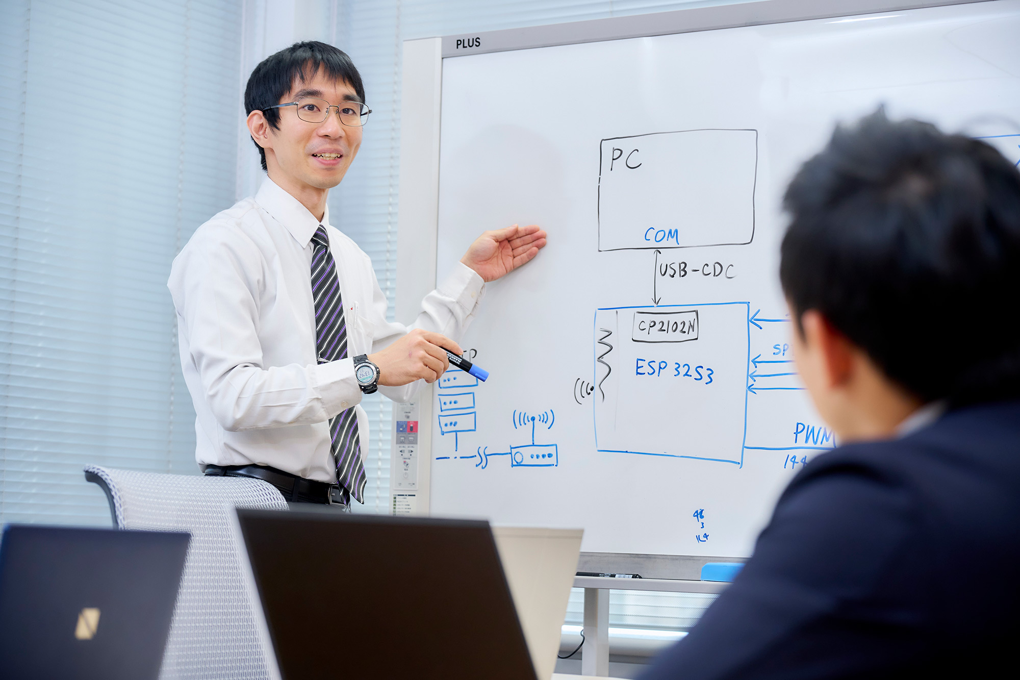 みなとみらい本部　入社4年目　T